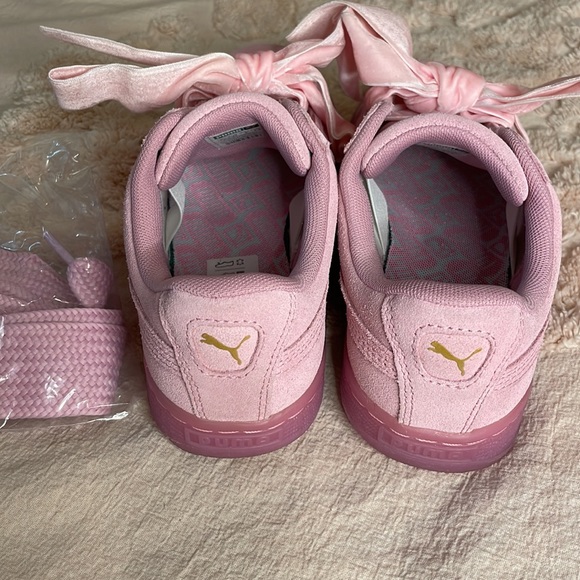 Puma Pink Sneakers - Picture 5 of 9